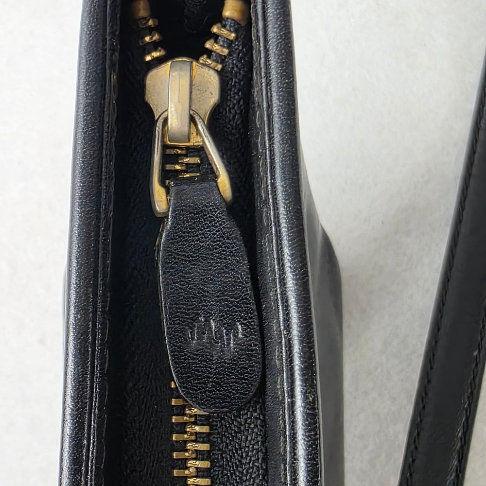 Vintage Monsac Black Leather Shoulder Bag Small Zip Top Minimalist Purse - Picture 8 of 12